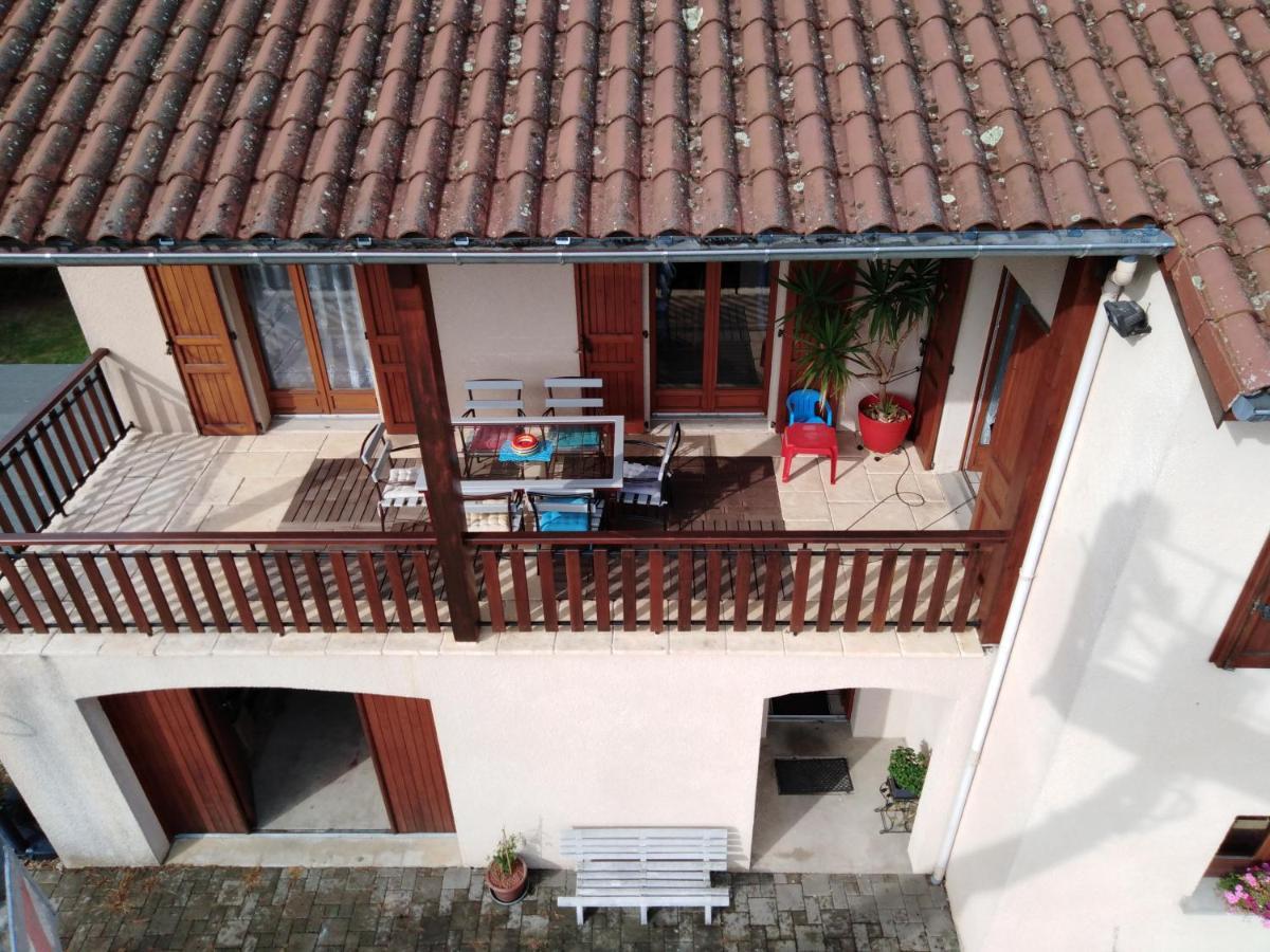 Chambres Des Arrys Bas-en-Basset 외부 사진