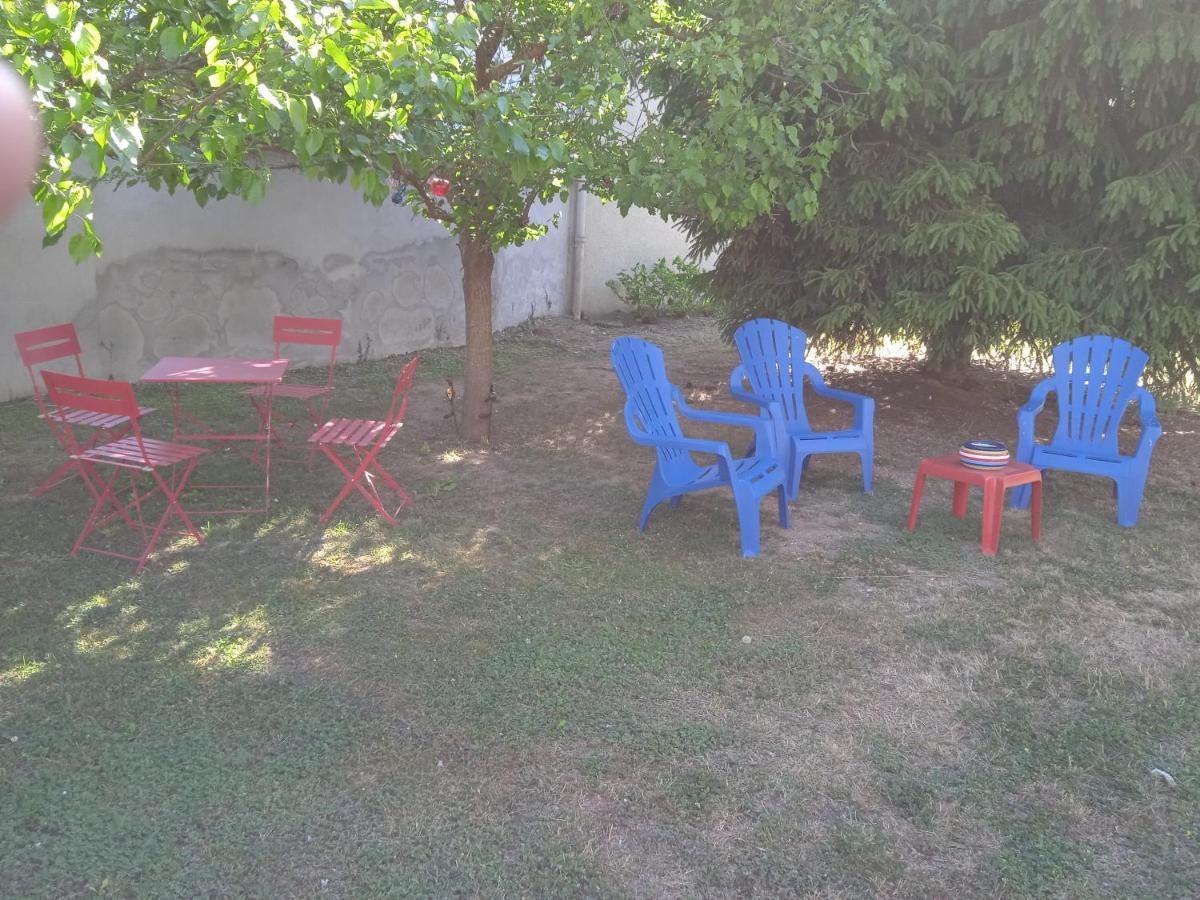 Chambres Des Arrys Bas-en-Basset 외부 사진